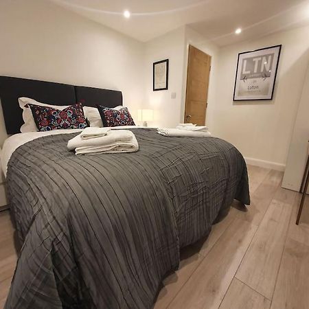 Luton Town Centre Executive Apartment Luaran gambar